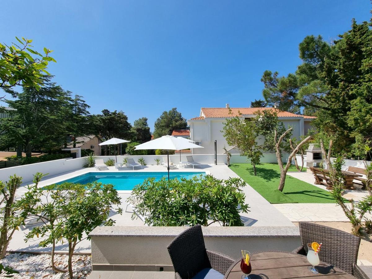 Villa Flamingo Deluxe 노바야 외부 사진
