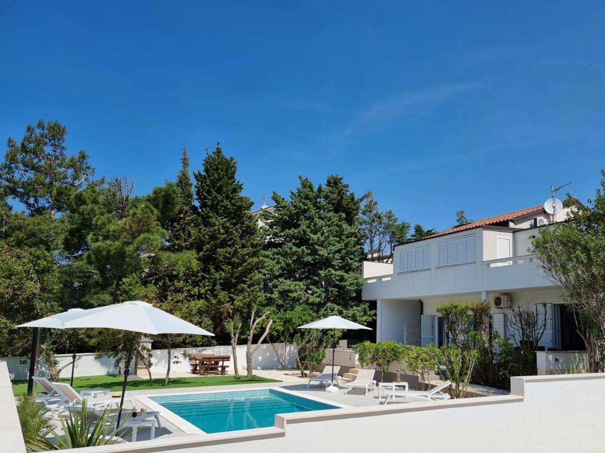Villa Flamingo Deluxe 노바야 외부 사진
