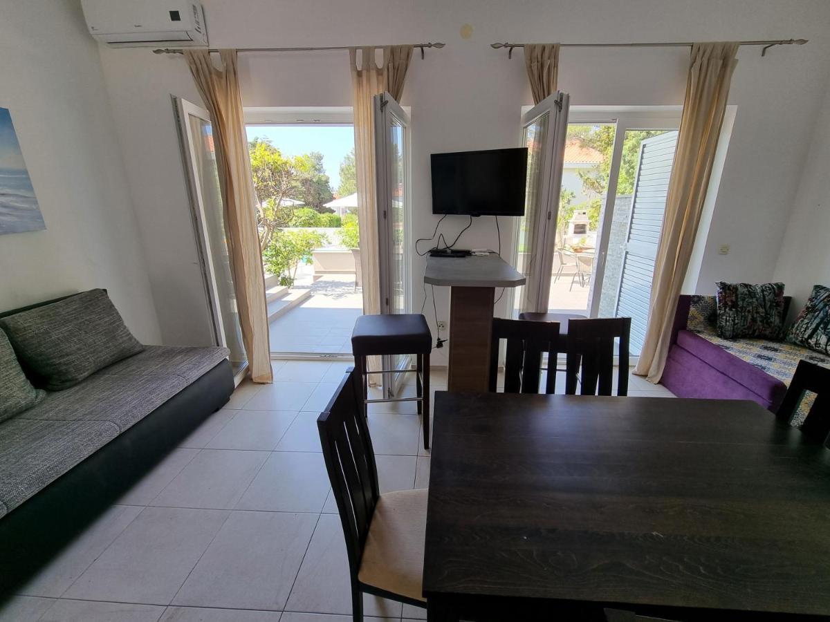 Villa Flamingo Deluxe 노바야 외부 사진