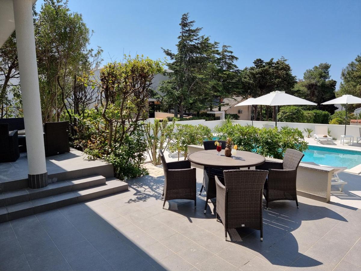 Villa Flamingo Deluxe 노바야 외부 사진